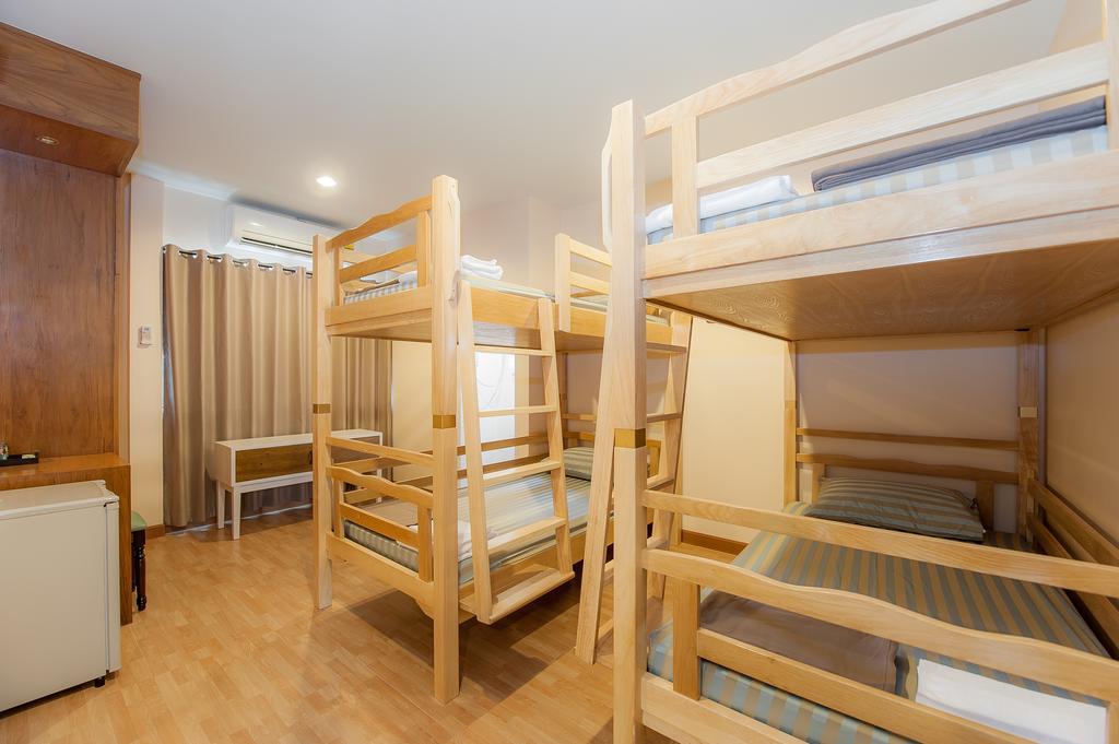 Full House Hotel Bangkok Phòng bức ảnh