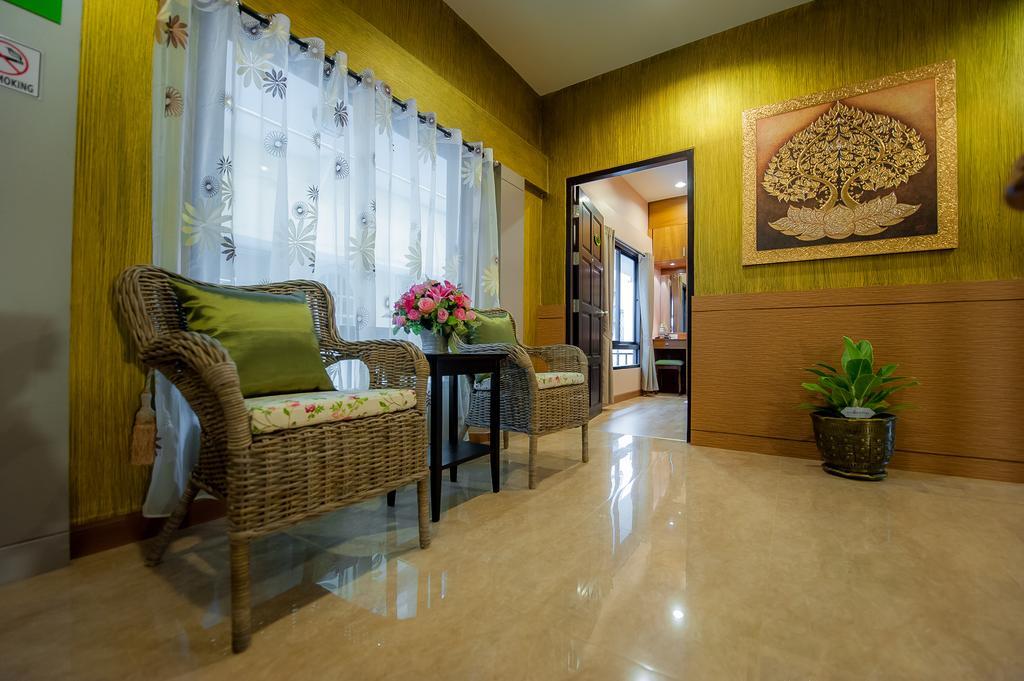 Full House Hotel Bangkok Phòng bức ảnh